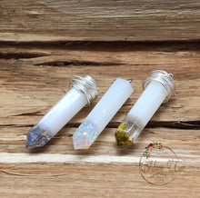 Load image into Gallery viewer, Crystal Pendant