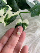 Load image into Gallery viewer, Bezel Drop Pendent