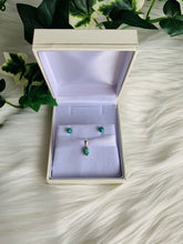 Load image into Gallery viewer, Oval Pendant