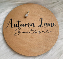 Load image into Gallery viewer, Oval Pendant