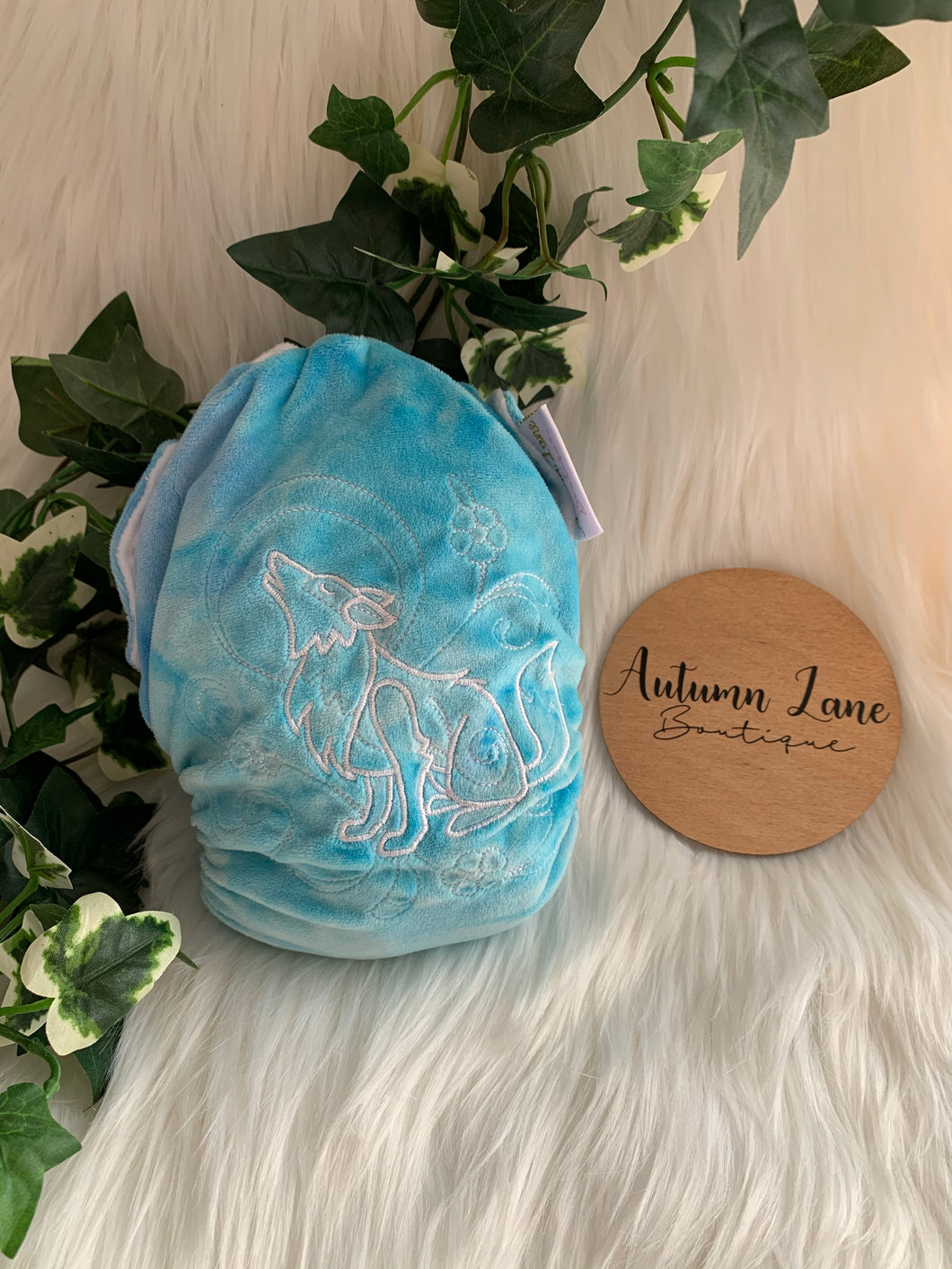 Magical Wolf Sea Foam Side Snap